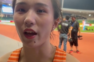 亚冠四二五女足vs金燕女足直播_亚冠四二五女足vs金燕女足在线直播_免费无插件在线观看亚冠四二五女足vs金燕女足直播