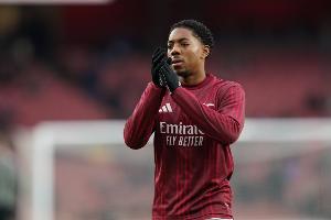 球迷称斯凯利未来能拿金球奖，阿邦拉霍：废话太多了