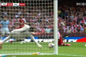 手感火热！塞梅尼奥抽射穿小门，拉亚迅速下地扑救化解